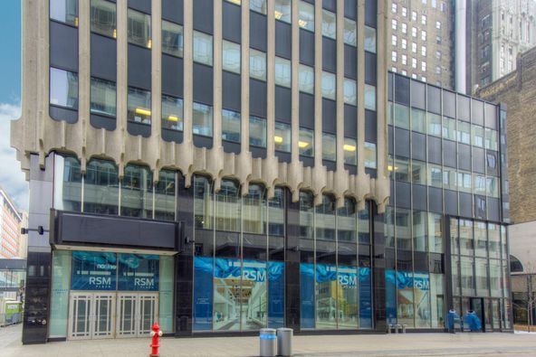 RSM Plaza: 801 Nicollet Mall, Minneapolis, MN 55402